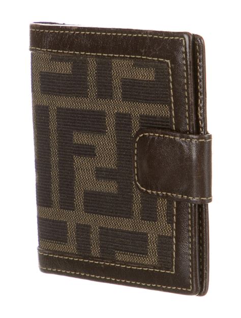 fendi wallet womens price